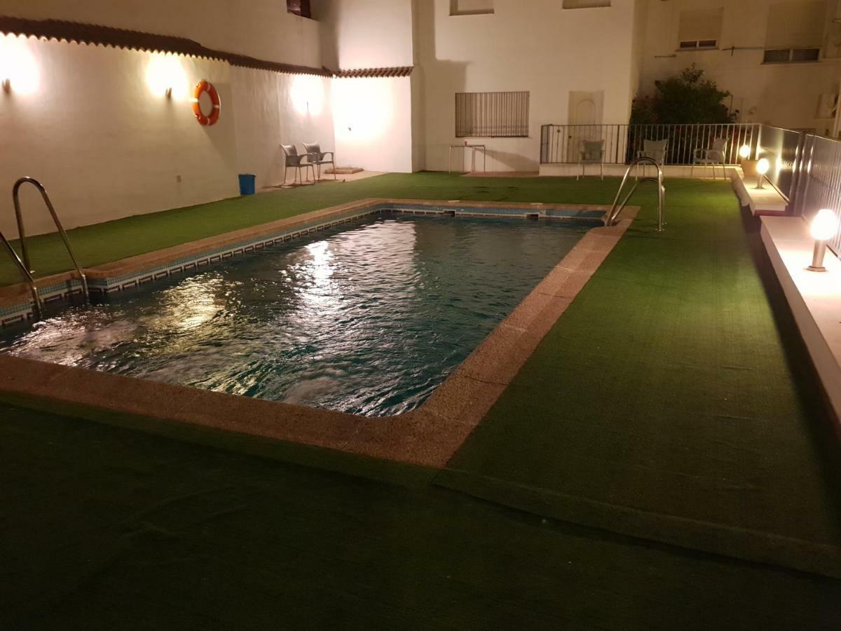 Apartamento Adrian Y Vanessa Vft/Ja/00086 바에자 외부 사진